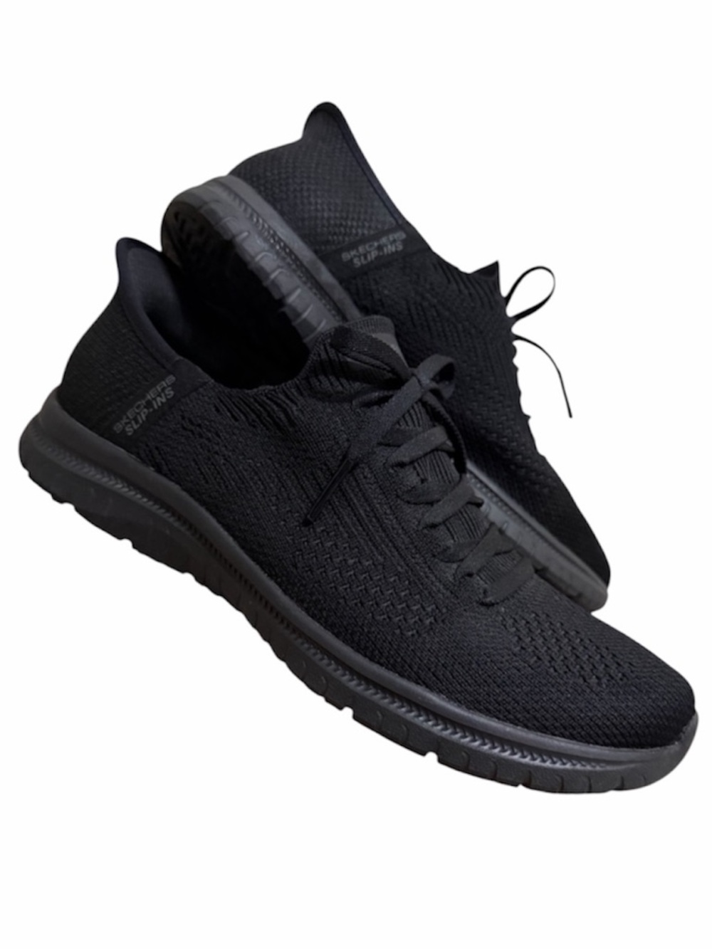 SKETCHERS Slip-Ins Virtue Divinity Sneakers in Black Size 6.5
